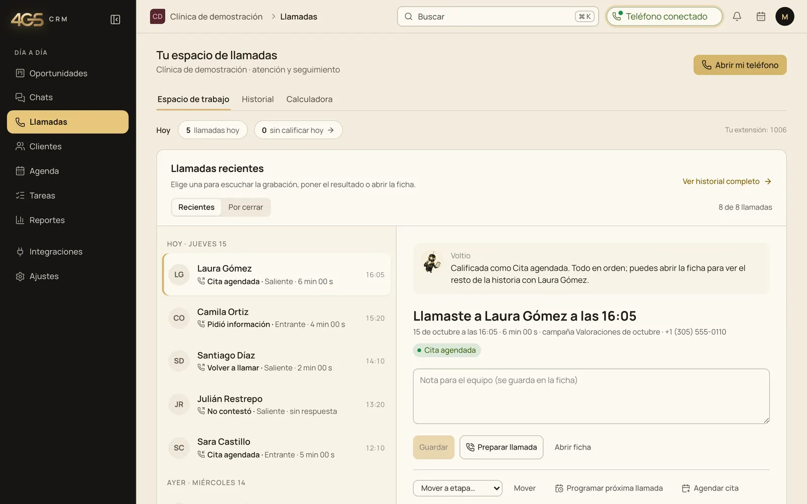 Pantalla de Llamadas del CRM: las llamadas recientes de una asesora con su resultado, y el detalle de una llamada con nota y próximo paso.